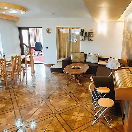 Casa Nella Brasov